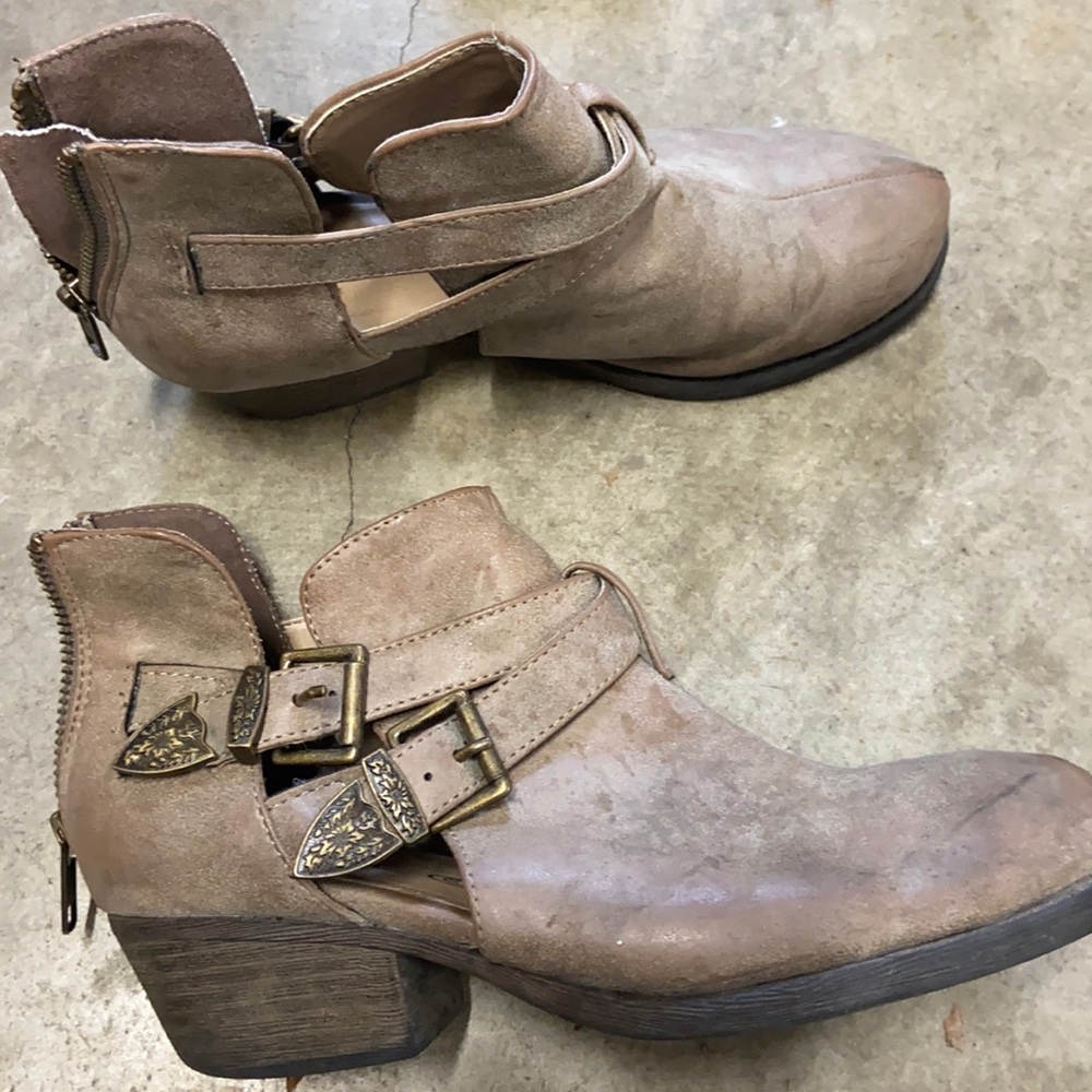 O’Neill ankle boots